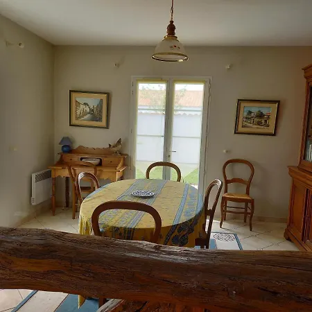 Maison Individuelle De 110m² à 5mn Des Plages Et Commerces *